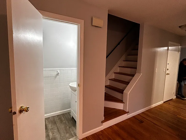 267 Fosler Rd #B5 — Photo 3