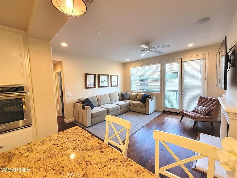 722 Tennis Club Ln — Photo 6