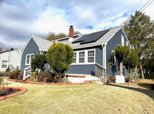 24 Walnut Ave, Pleasantville, NJ 08232
