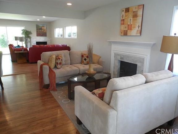 2nd image of 4617 Goldfield Ave