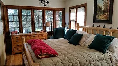4742 S Cedar Rd — Photo 13