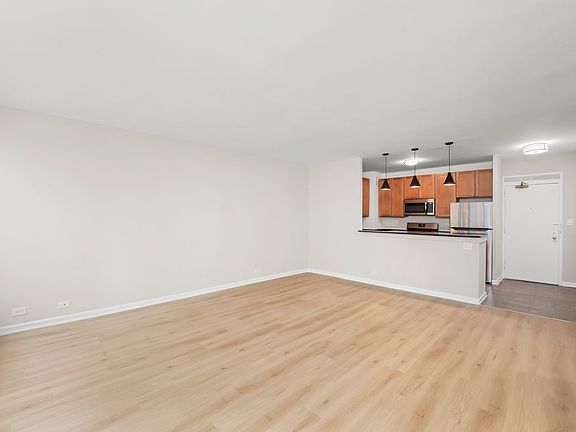 5th image of 3600 N Lake Shore Dr APT 207