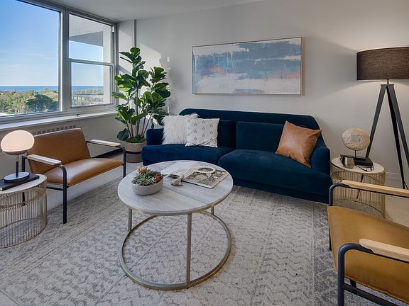 4th image of 4250 N Marine Dr APT 1103