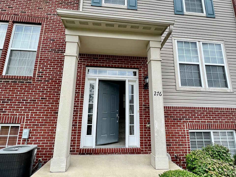 1st image of 276 Woodhaven Dr