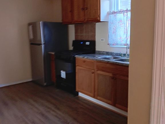 3rd image of 5152 S Trumbull Ave #1