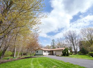 581 Curve Rd, Delaware, OH 43015