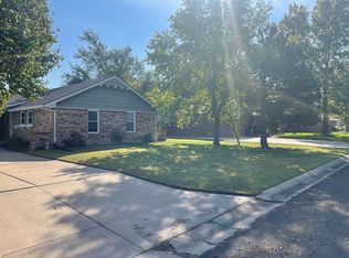 524 N Park Rd, Rose Hill, KS 67133