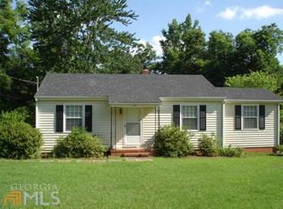 411 Ridgeland Dr, Sandersville, GA 31082