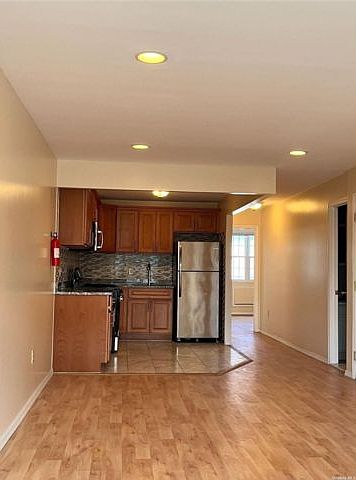 1st image of 176-04 Jamaica Ave #2