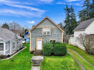 1524 Iron St, Bellingham, WA