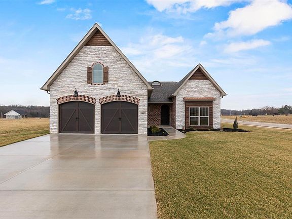 2nd image of 4445 Payton Ct