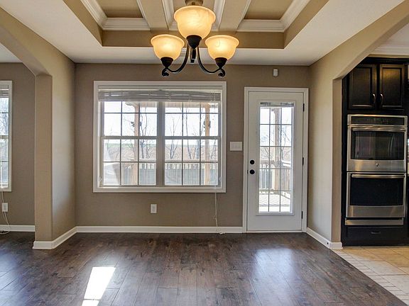 3rd image of 2905 McManus Cir
