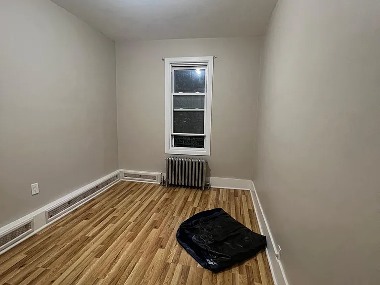 124 President St #5 — Photo 3