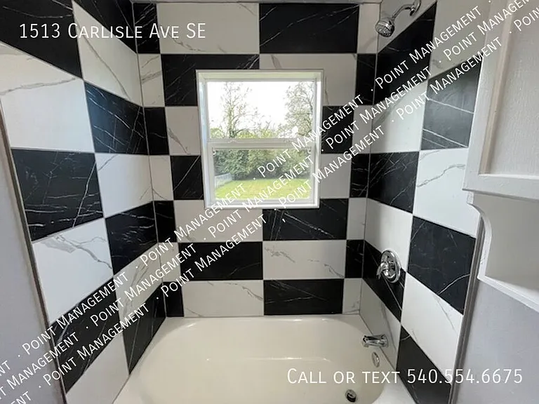 1513 Carlisle Ave SE — Photo 6