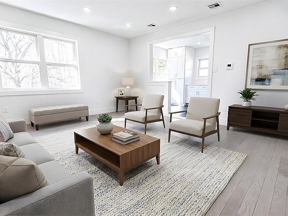 3rd image of 43 Yennicock Ave Floor 2
