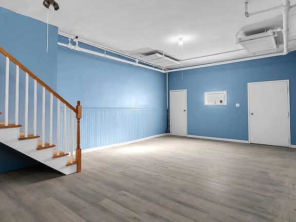 3rd image of 746 N Washington St APT 1