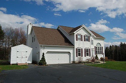 2nd image of 4 Crestview Dr