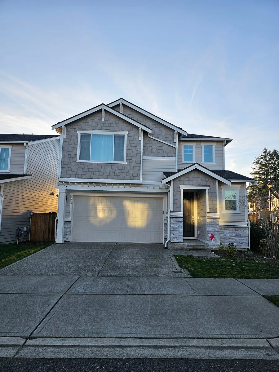 Front of home - 5005 Andrew St SE