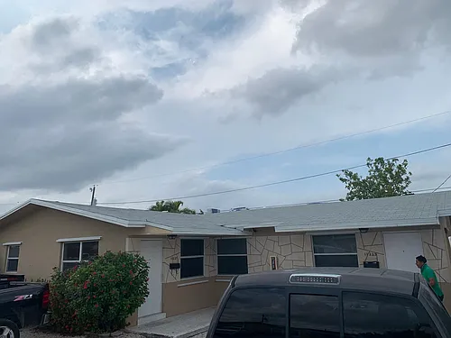 11227 SW 4th St Photo 1