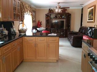 11240 SW 138th St, Miami, FL 33176