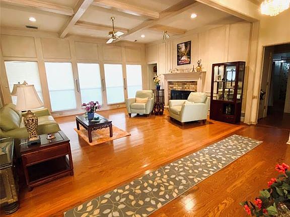 2nd image of 217 Plantation Dr