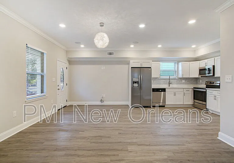 2232 Bienville St — Photo 4