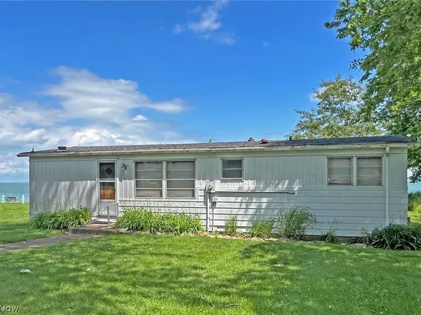206 Johanna Ln, Kelleys Island, OH 43438