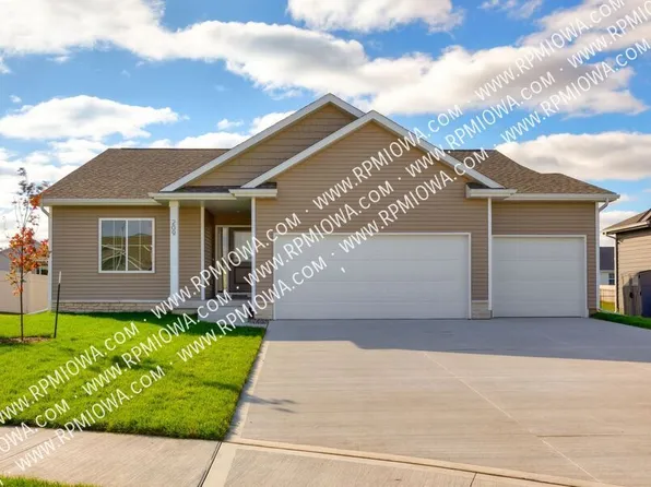 209 12th Ct NW, Bondurant, IA 50035