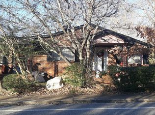 715 Iron Bridge Rd, Columbia, TN 38401