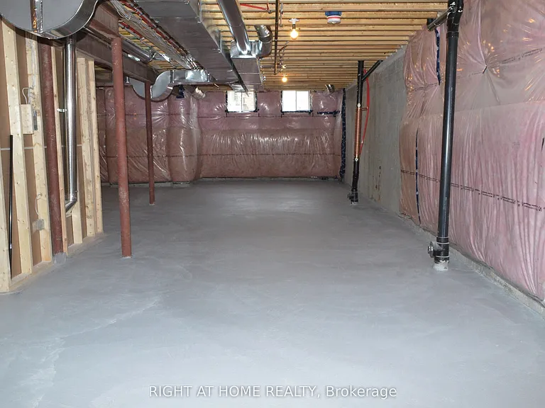 65 Jazzberry Rd #2 — Photo 24