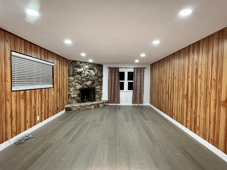 15503 Bloomfield Ave — Photo 15