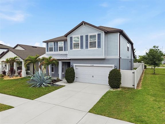 3rd image of 11009 Green Harvest Dr