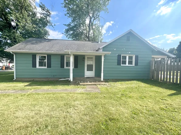 206 S West St, Gifford, IL 61847