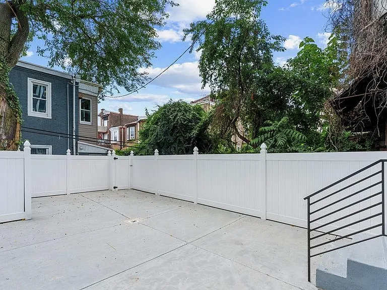 1828 W Venango St #1 — Photo 16