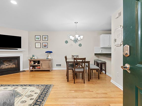 2nd image of 680 Hope St Unit 12