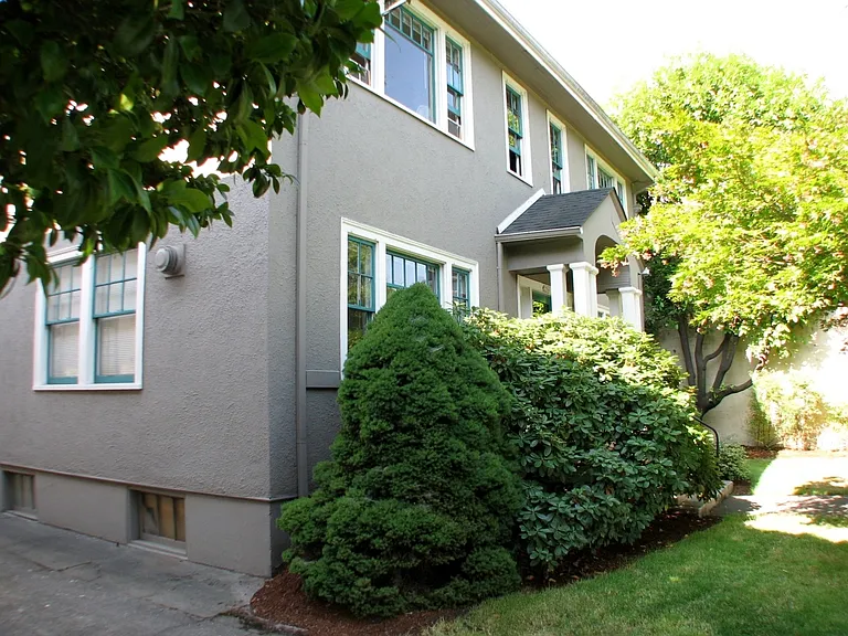 2256-66 NW Quimby St — Photo 4
