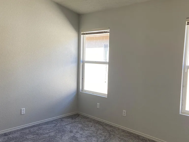 7817 Louisiana Blvd NE #402 — Photo 11