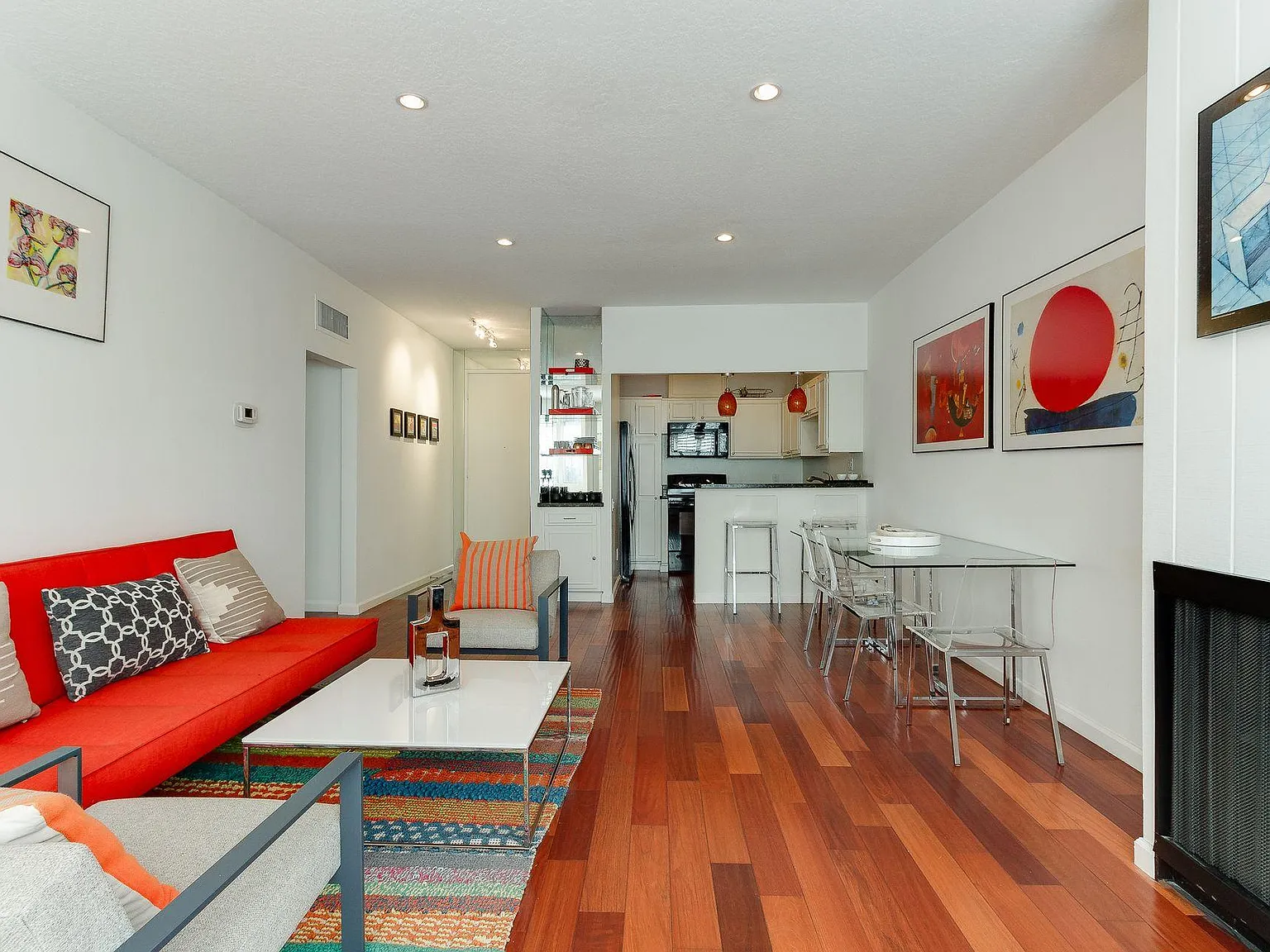 8960 Cynthia St — Photo 3