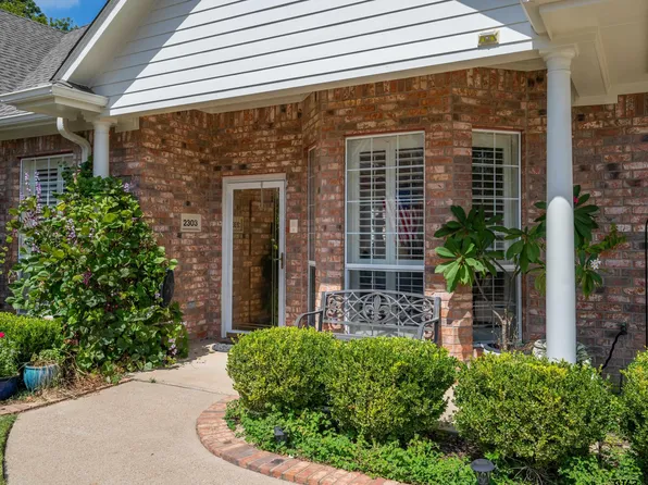 2303 Homestead Ln, Tyler, TX 75701