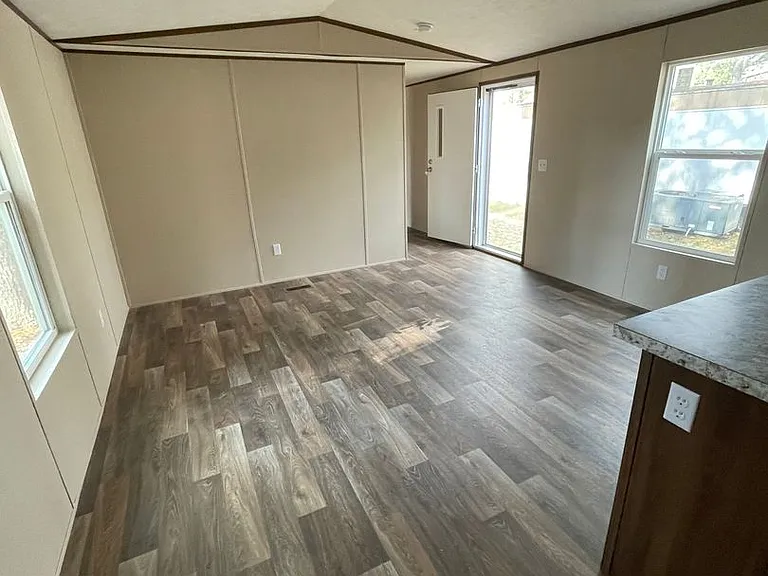 13464 Hammack Rd — Photo 27