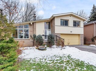 333 Pleasant Ave, Toronto, ON M2R 2R3