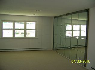 16 Boca Raton St, Toms River, NJ 08757