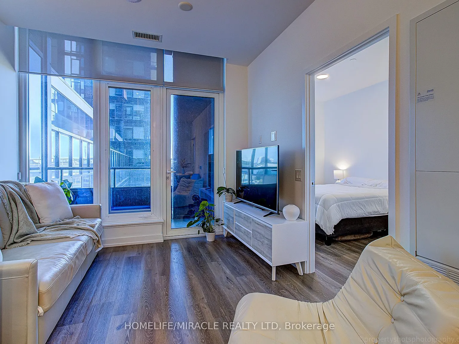 1 bed, $2,200 — Photo 3