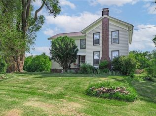 3735 Dickersonville Rd, Ransomville, NY 14131