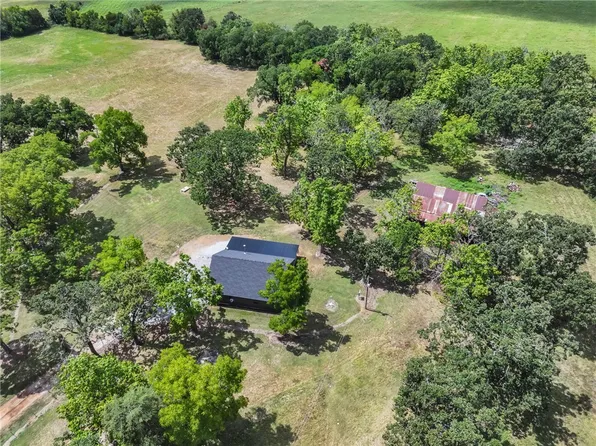 13313 Pritchard Rd, Gravette, AR 72736