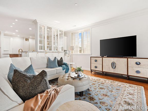 3rd image of 141 Central Ave Suite 210