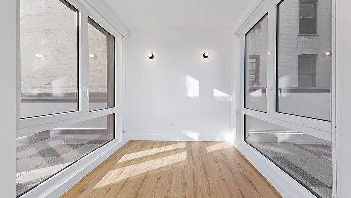 Rented by Nooklyn NYC LLC | media 38