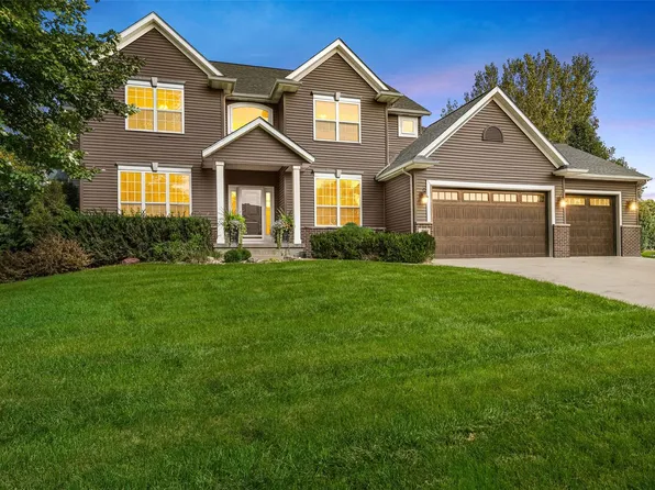 2350 Timber Creek Dr, Marion, IA 52302