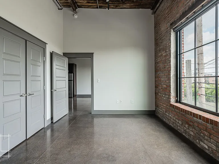 Wonder Bread Lofts — Photo 146