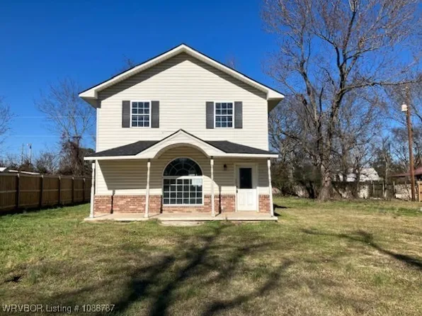 101 E State St, Magazine, AR 72943